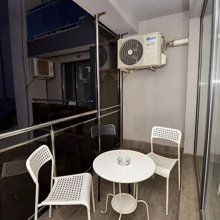 Lägenhet Unirii - Luxury Shabbat Bukarest