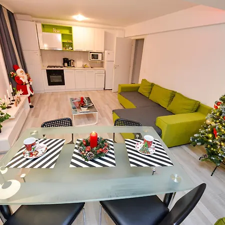 Unirii - Luxury Shabbat Appartement Boekarest